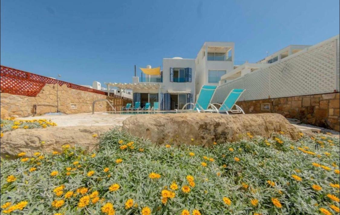 34 Beach Villa Paphos Buitenkant foto