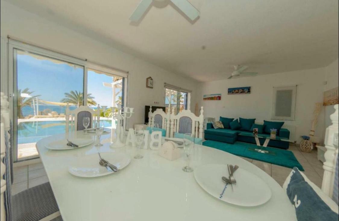 34 Beach Villa Paphos Buitenkant foto
